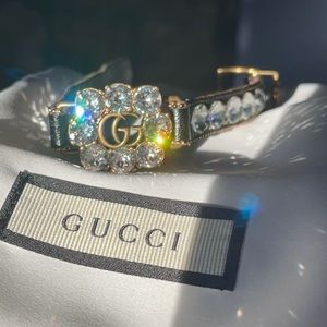 Gucci Crystal Double G leather bracelet